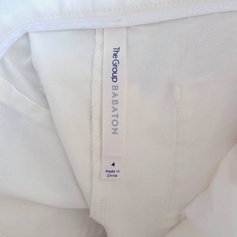 Aritzia Babaton The Group Walsh White Cropped Ankle Straight Leg Pants Size 4 - Picture 12 of 13